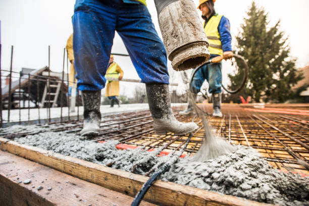 Best Commercial Concrete Services in Maysville, MO
